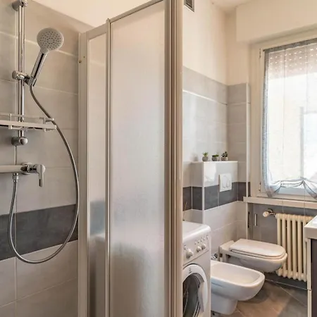 Apartament Al Mini, Ospitar