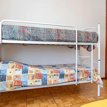 Al Mini, Ospitar Apartment Trient