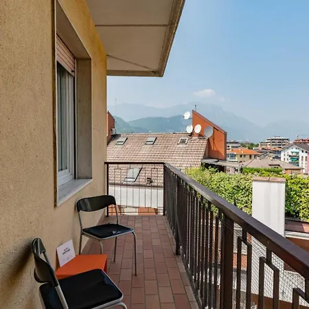 Al Mini, Ospitar Apartamento